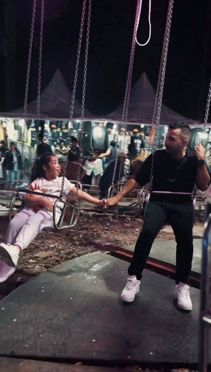 potret Hassan Alaydrus dan Miwa di malam (instagram.com/hassanalaydrus)