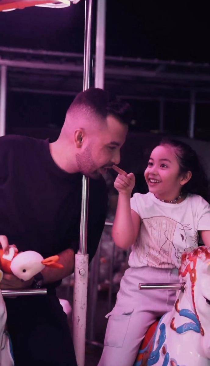 potret Hassan Alaydrus dan Miwa di malam (instagram.com/hassanalaydrus)