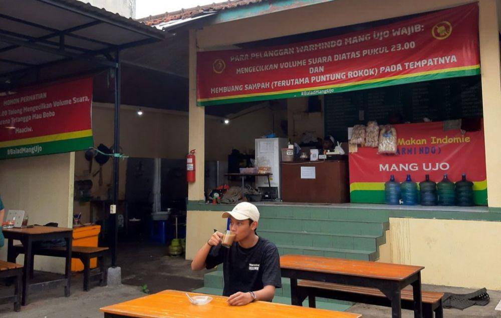 Warmindo Mang Ujo (instagram.com/warmindo_mangujo)