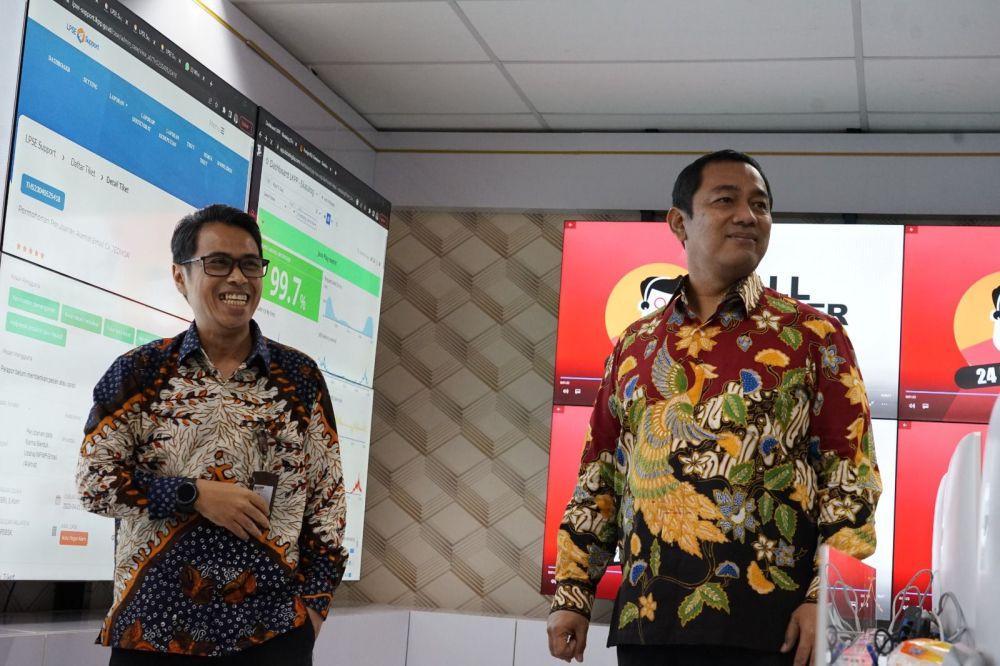 Lembaga Kebijakan Pengadaan Barang/Jasa Pemerintah (LKPP) RI Hendrar Prihadi meresmikan layanan call center LKPP RI selama 24 jam melalui nomor 144 (dok LKPP)