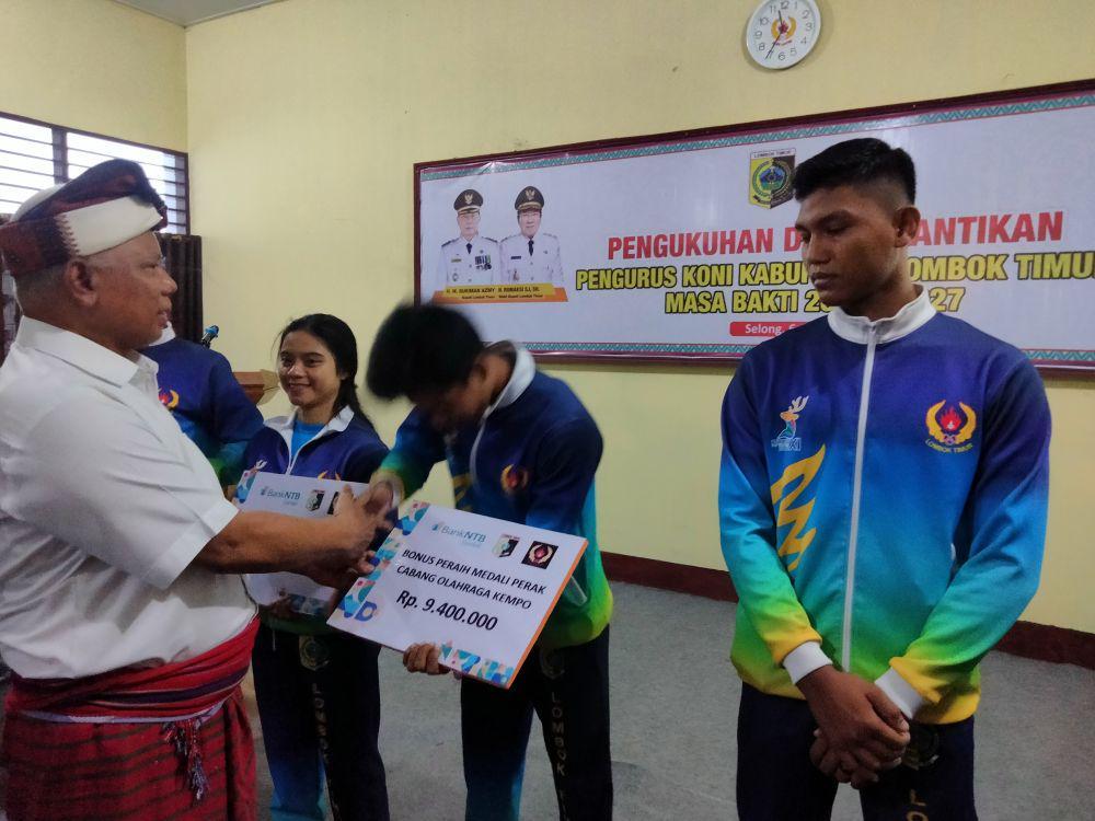 Atlet berprestasi pada Porprov XI