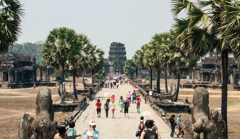 10 Tempat Wisata Paling Populer 2023, Traveler Dibuat Jatuh Cinta
