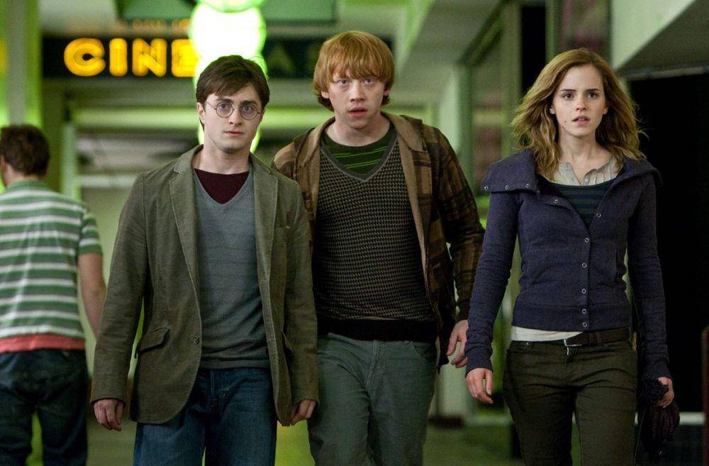 Daniel Radcliffe, Rupert Grint, dan Emma Watson dalam film Harry Potter and the Deathly Hallows: Part 1 (dok. Warner Bros. Pictures/Harry Potter and the Deathly Hallows: Part 1)