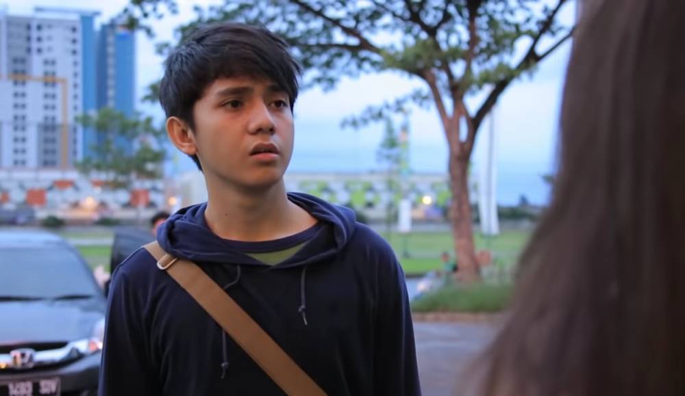 cuplikan film Cinta di Balik Awan (youtube.com/UMAY SHAHAB)