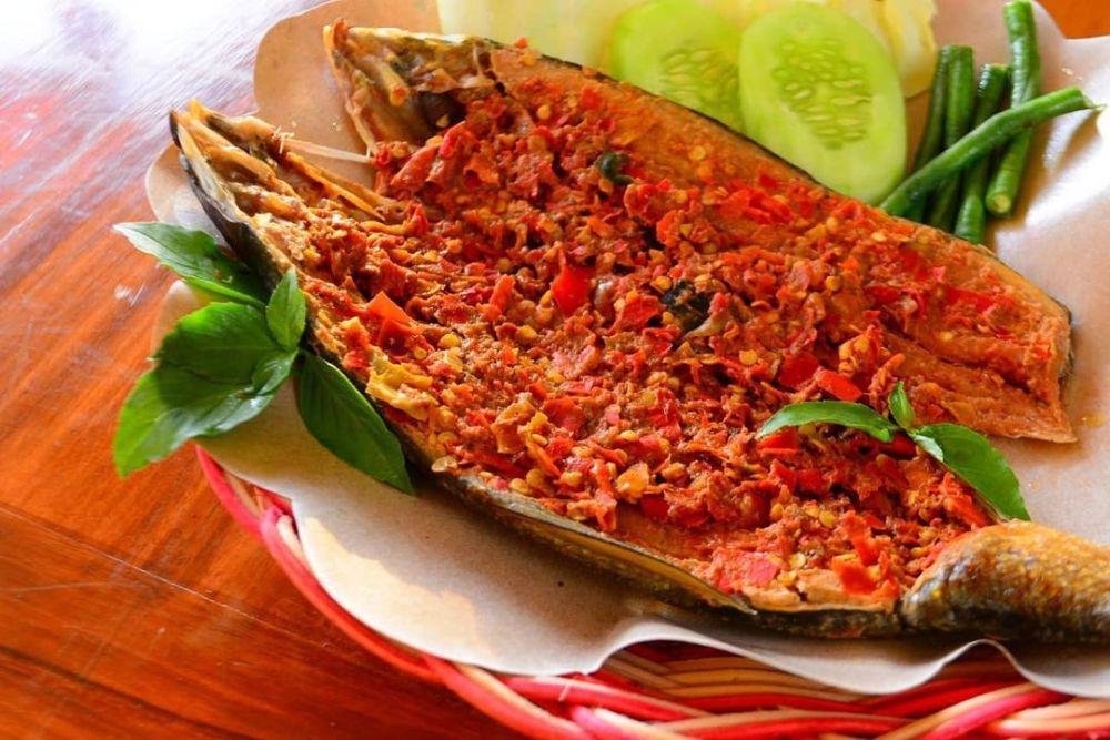 Resep Bandeng Krispi Bumbu Rujak, Bumbu Rempah Melimpah