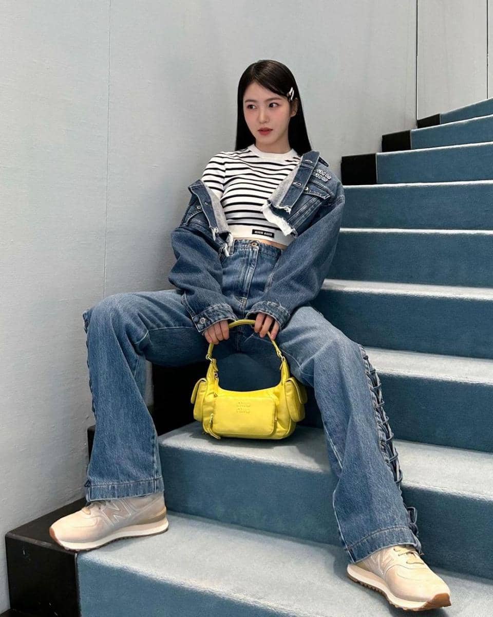 OOTD ala Shin Ye Eun (instagram.com/ __shinyeeun)