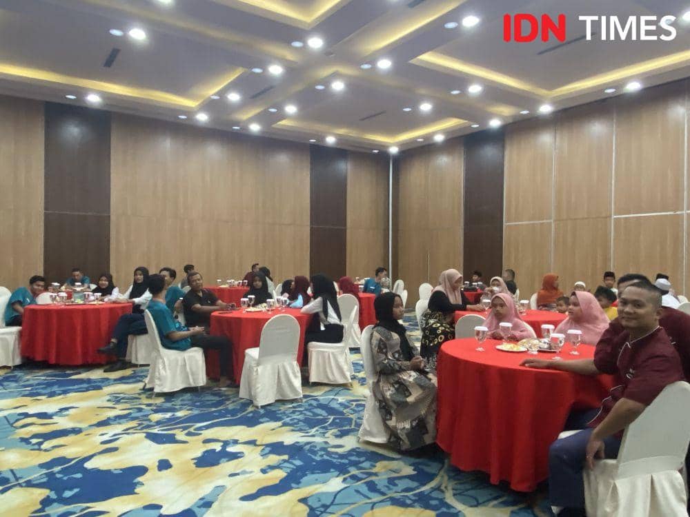 Grand Inna Medan gelar HUT ke-47 tahun bersama anak yatim piatu (IDN Times/Indah Permata Sari)