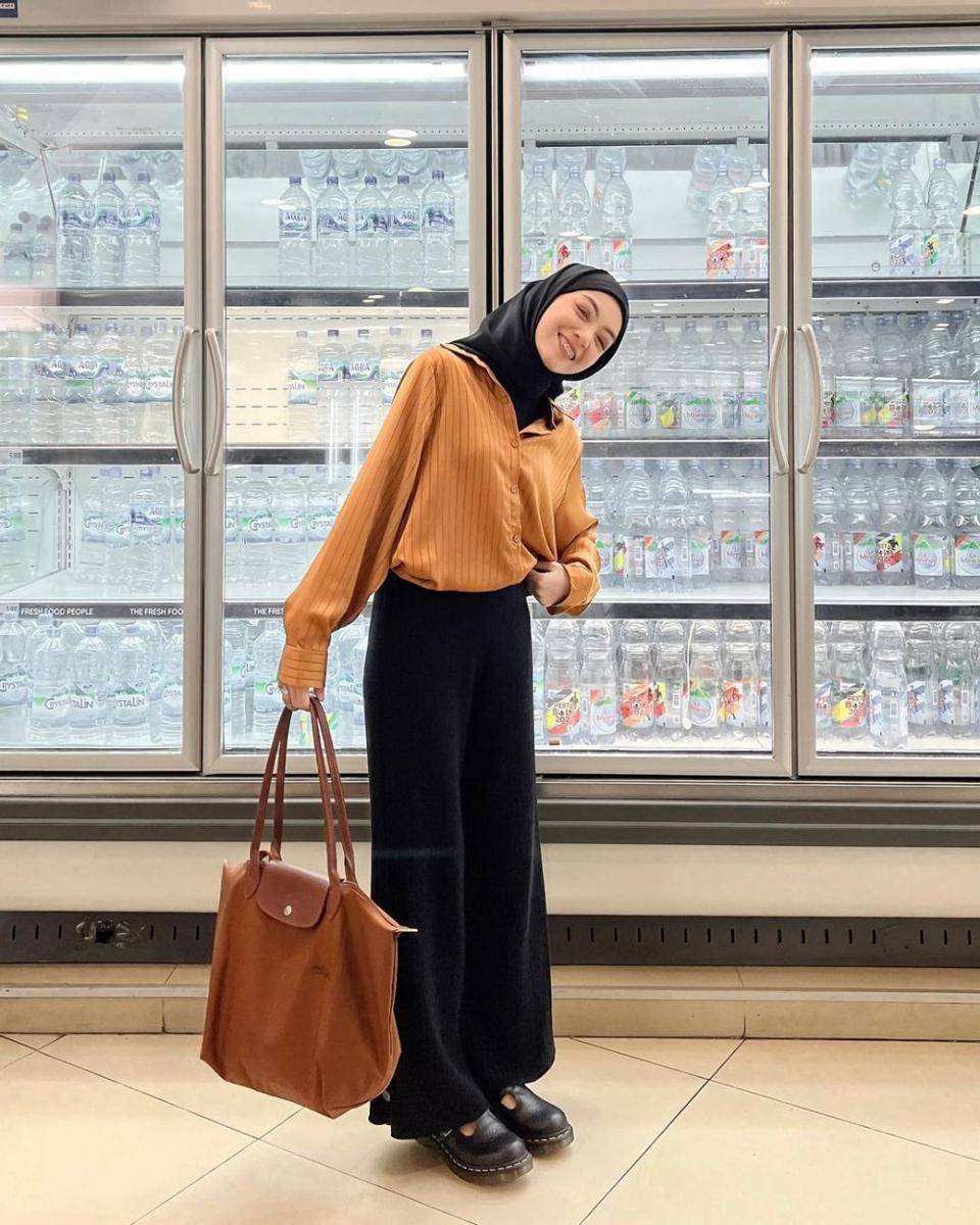 inspirasi outfit untuk grocery shopping (instagram.com/meiraniap)
