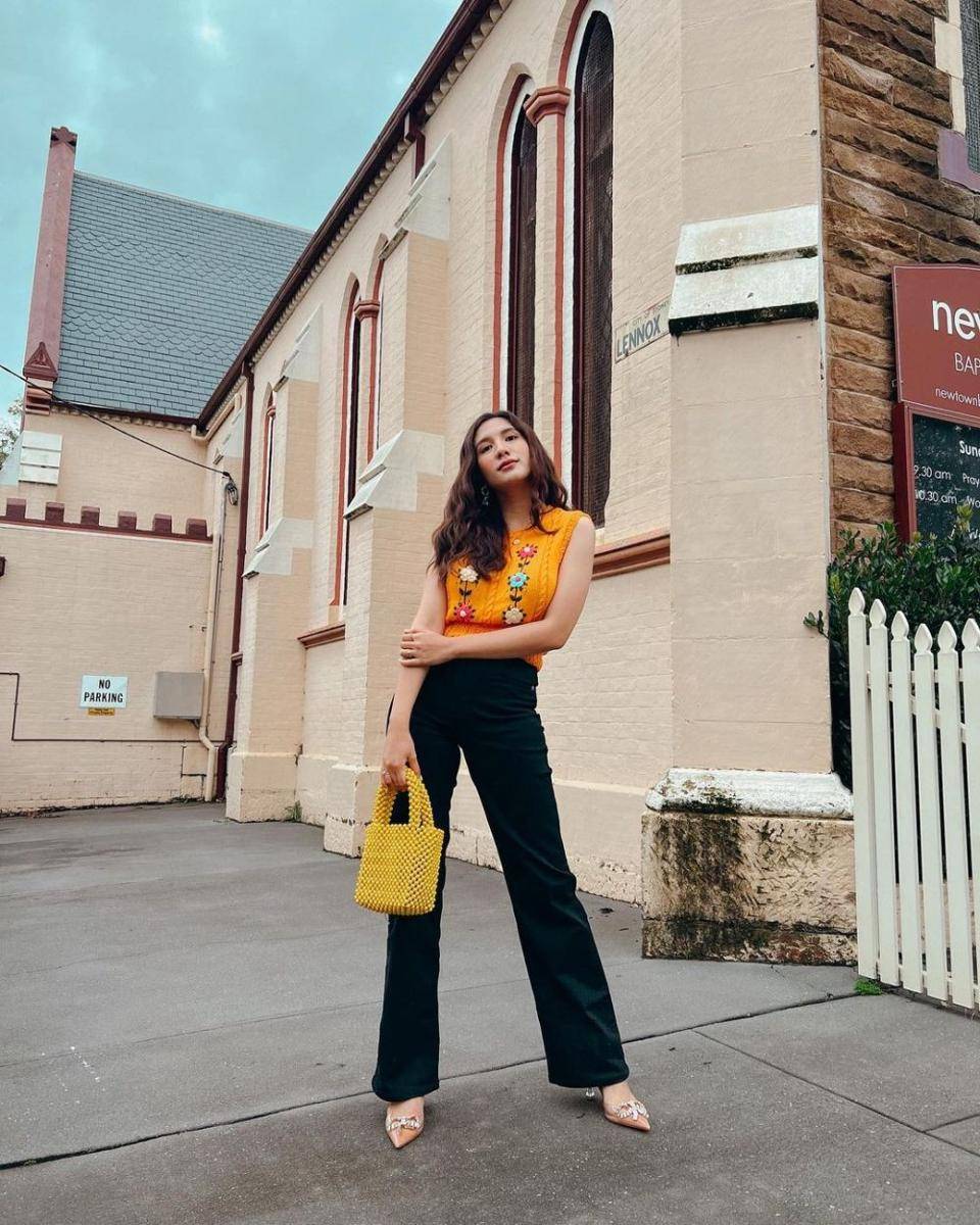 Office look ala Acha Sinaga (instagram.com/achasinaga)