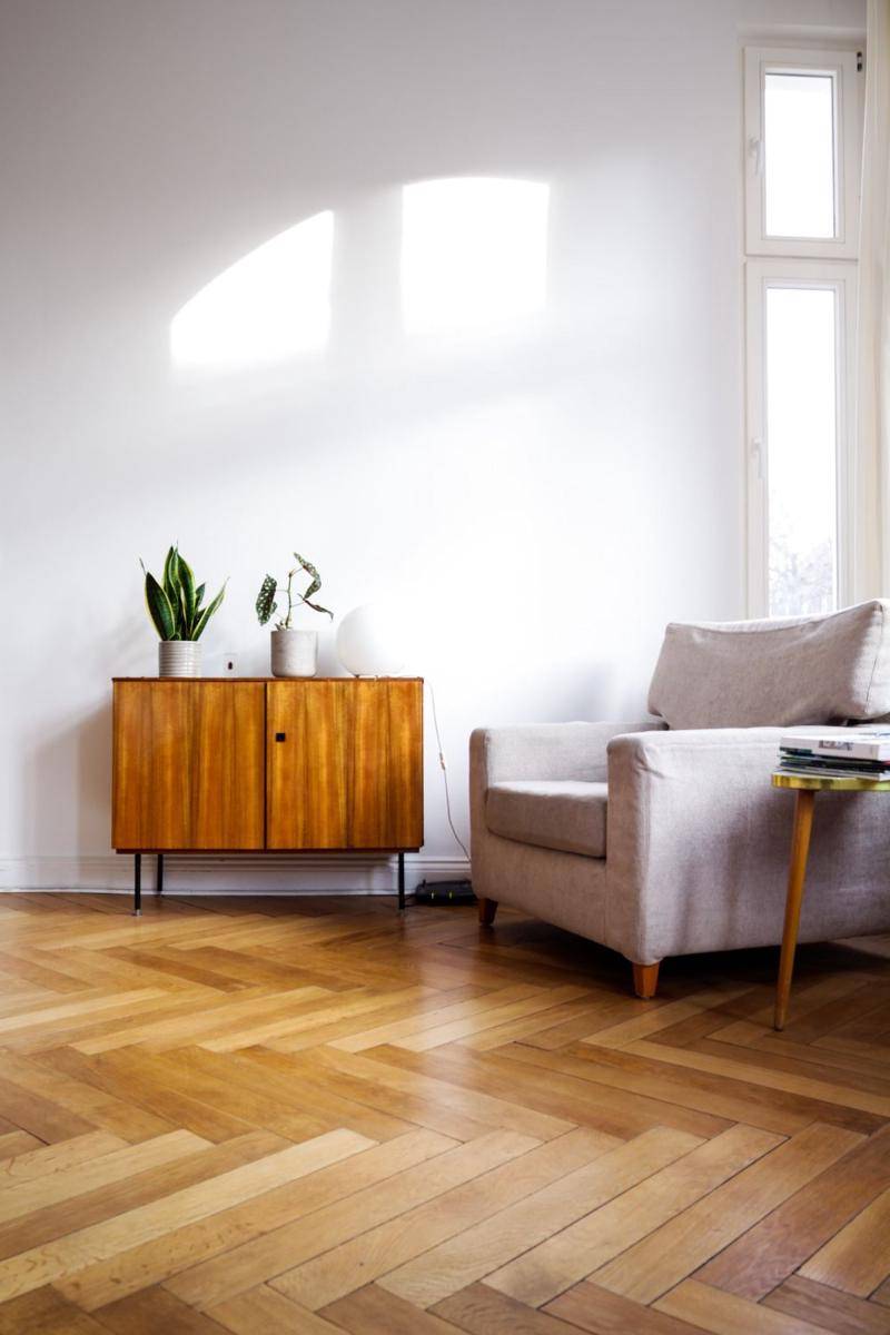 Sideboard (unsplash.com/Beazy)