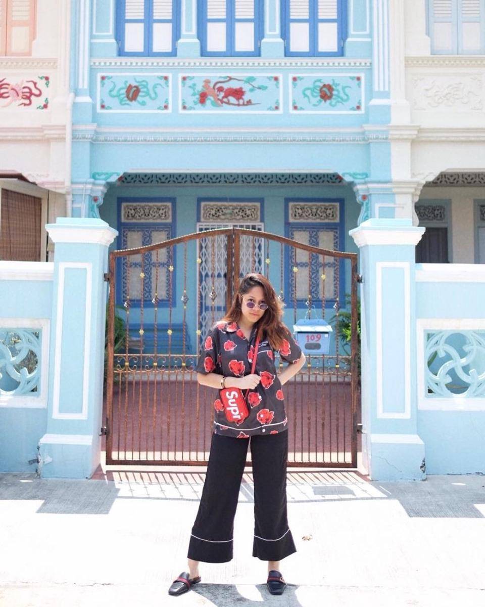 Outfit kasual ala Athena Thalita (instagram.com/athenathalia)