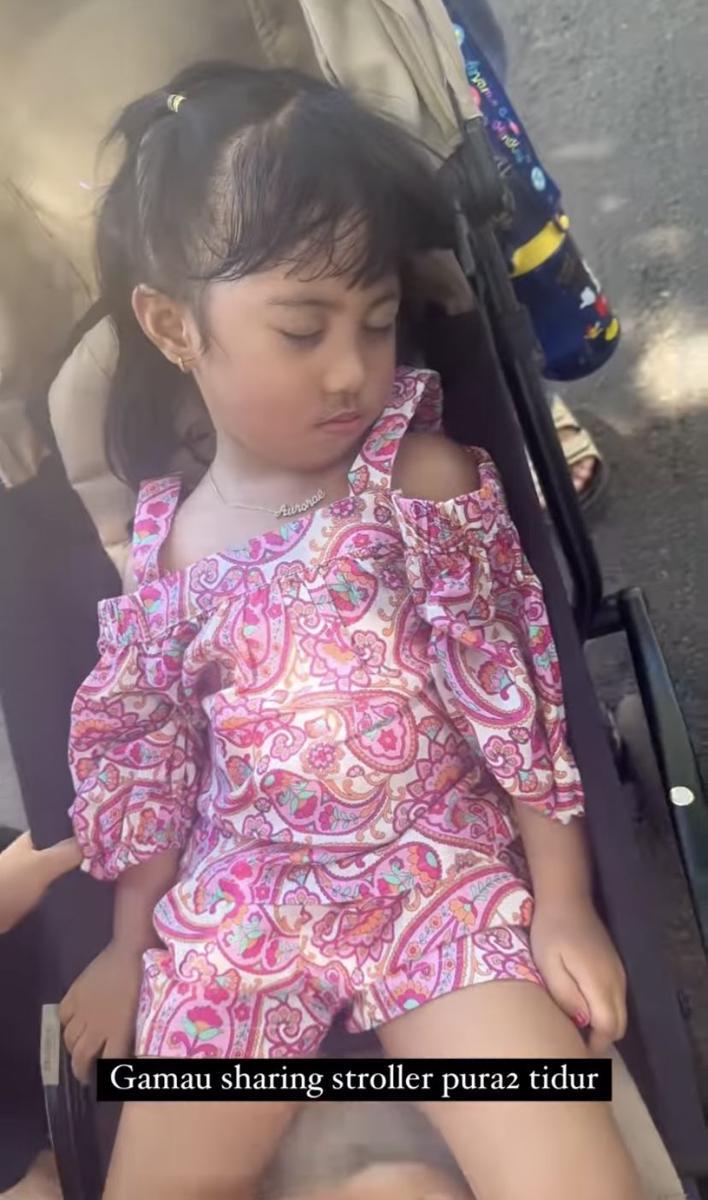 potret liburan Rachel Vennya, Niko, Xabiru dan Chava ke Bali Zoo (instagram.com/rachelvennya)