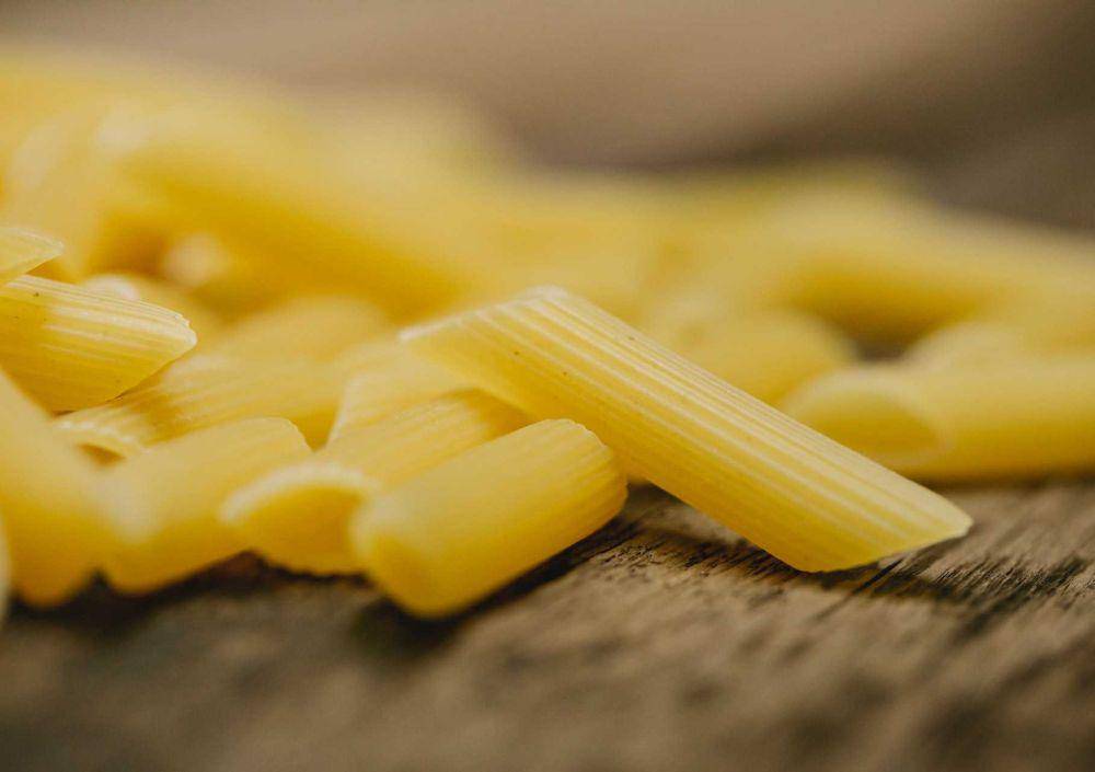 penne kering (pexels.com/klausnielsen)