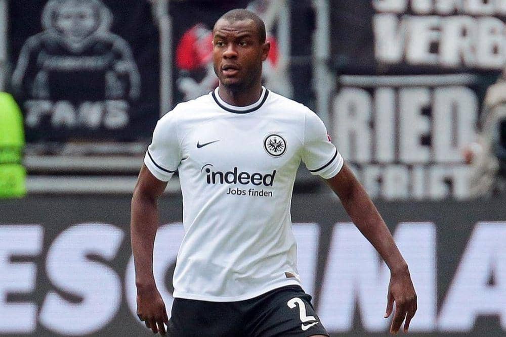 10 Potret Evan Ndicka, Bek Tangguh Andalan Eintracht Frankfurt