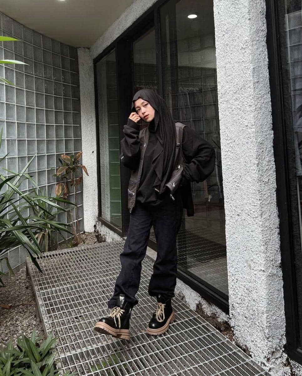 Deana Hanifa (instagram.com/deanahanifaaa)