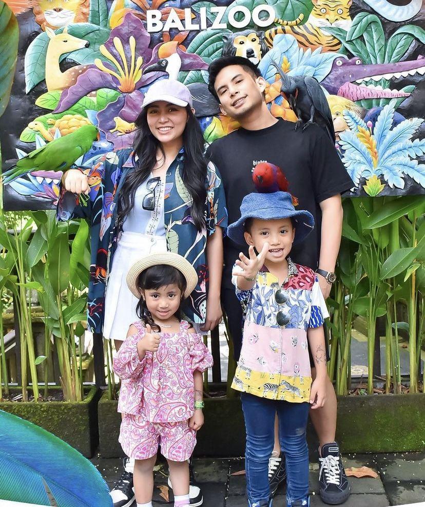 potret liburan Rachel Vennya, Niko, Xabiru dan Chava ke Bali Zoo (instagram.com/rachelvennya)