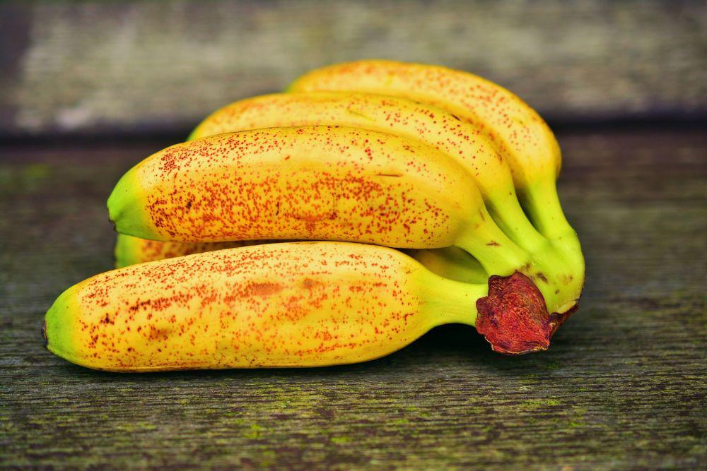 ilustrasi buah pisang (pixabay.com/congerdesign)