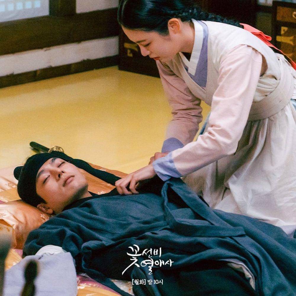 still cuts drama The Secret Romantic Guesthouse (instagram.com/sbsdrama.official)