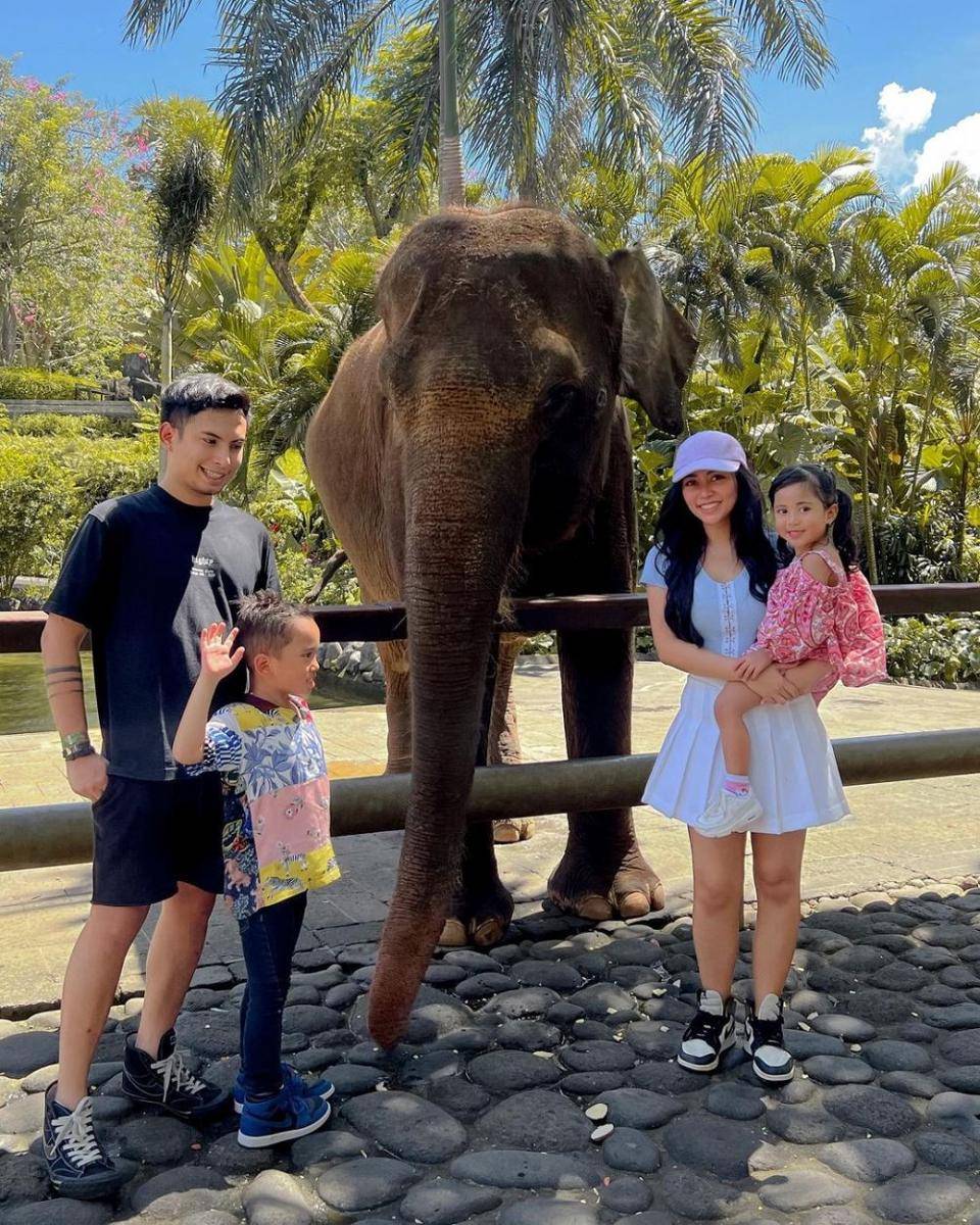 potret Rachel Vennya dan Okin liburan bareng Xabiru dan Chava (instagram.com/rachelvennya)