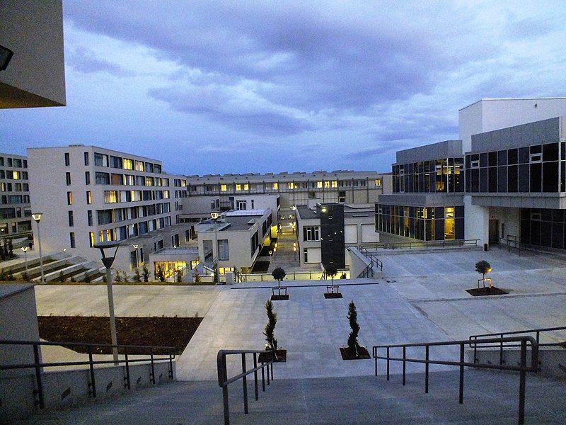 Cankaya University (commons.wikimedia.org/Aykut Uludag)