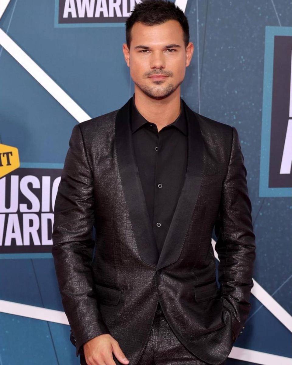 potret Taylor Lautner (instagram.com/taylorlautner)