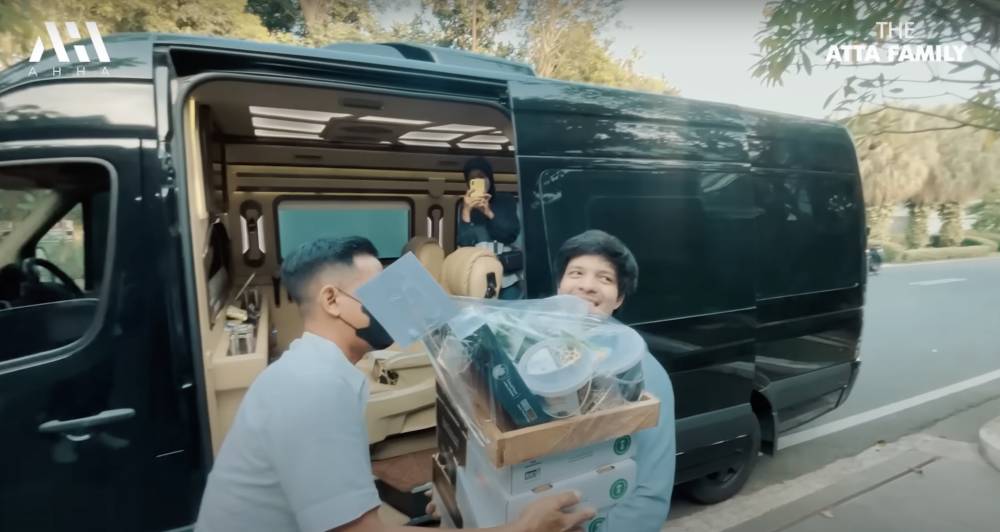 momen Atta dapat kejutan dari Gen Halilintar (youtube.com/attahalilintar)