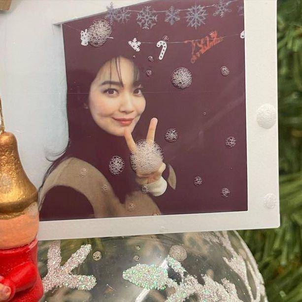 Shin Min Ah (instagram.com/illusomina)