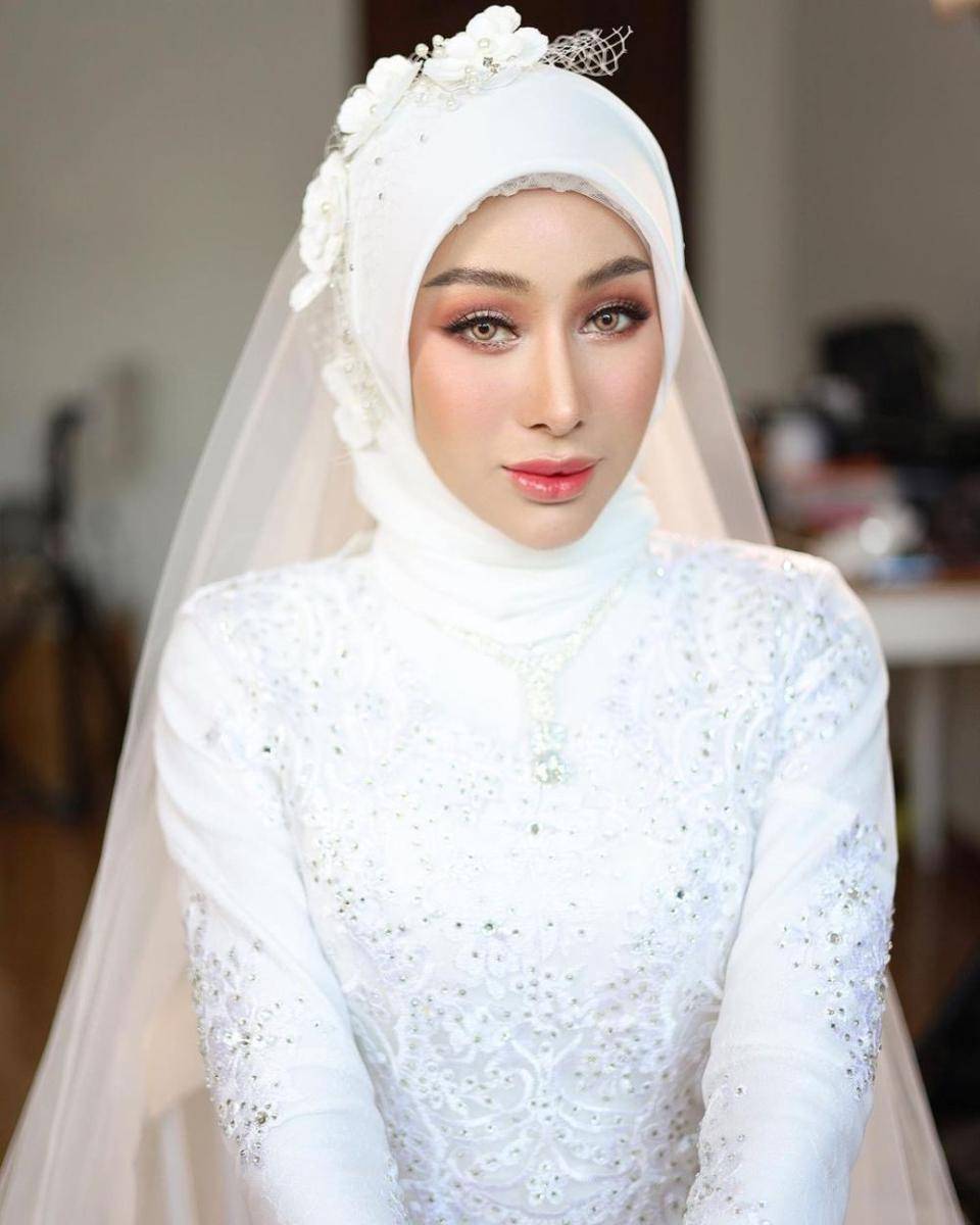 potret Ninew Anuthida (instagram.com/ninew.anuthida)