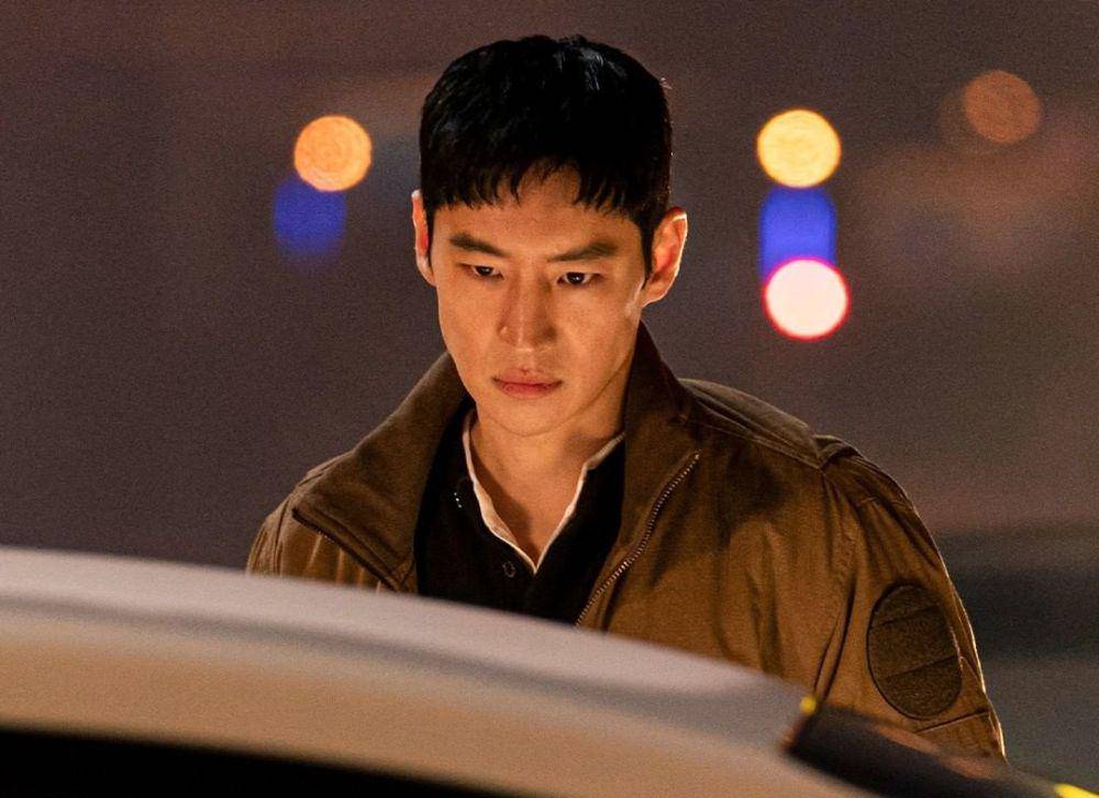 Kim Do Ki (Lee Je Hoon) di drakor Taxi Driver 2 (instagram.com/sbsdrama.official)