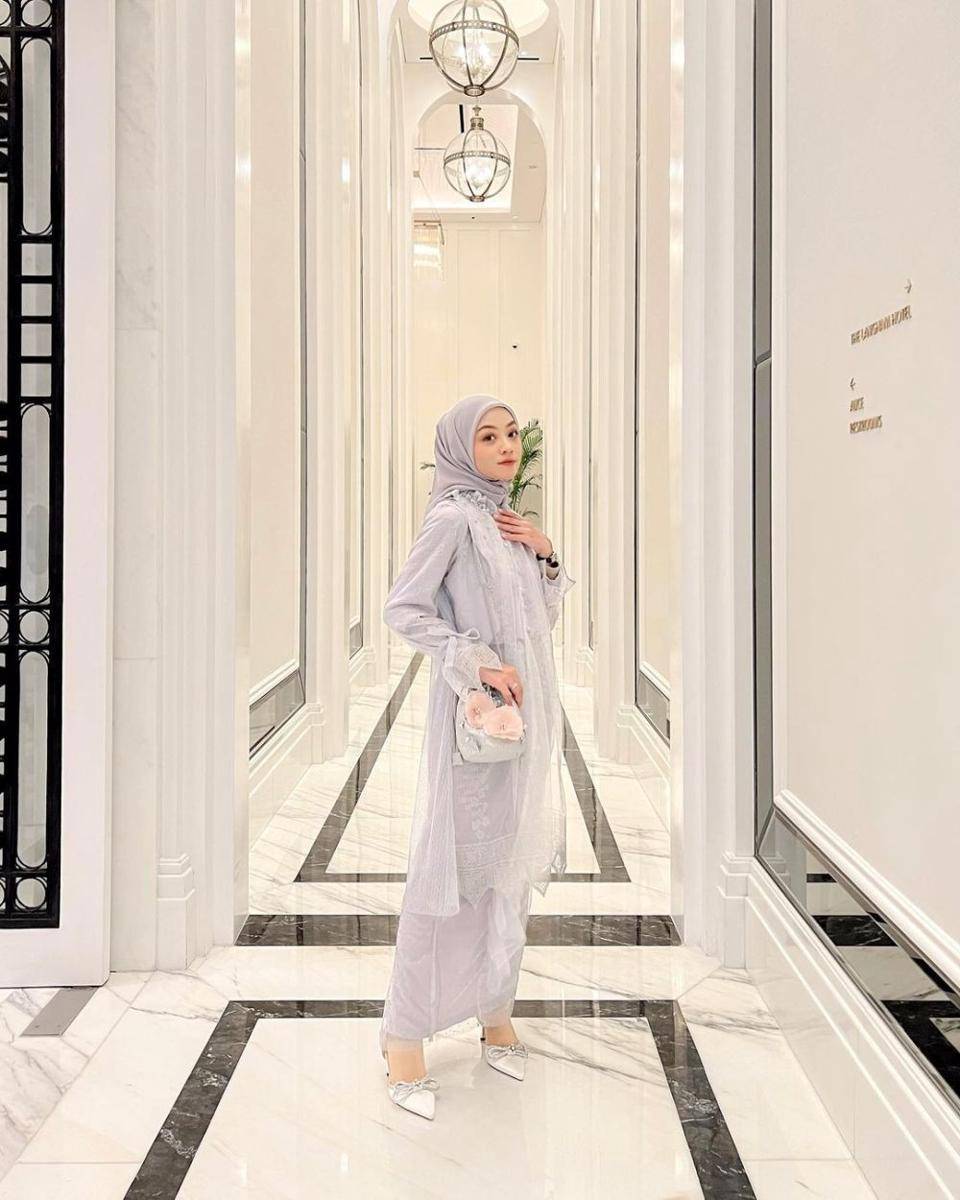 Outfit brokat. (instagram.com/meiraniap)