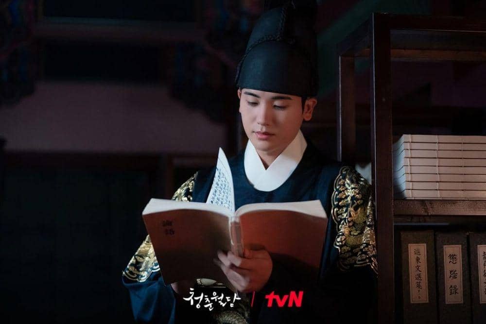 Park Hyung Sik di Our Blooming Youth (instagram.com/tvn_drama)