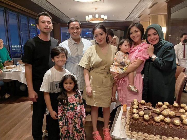 ulang tahun Rieta Amilia (Instagram.com/rieta_amilia)