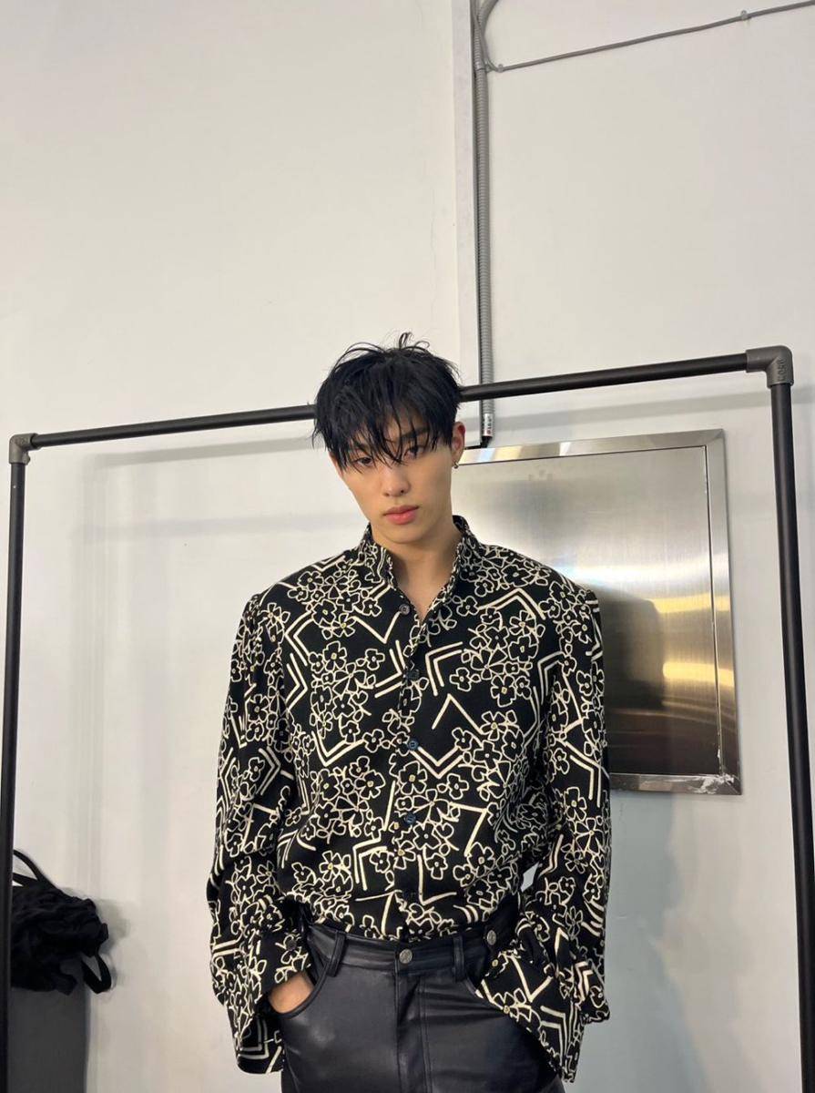 ide OOTD edgy ala Keeho P1Harmony (twitter.com/P1H_members)