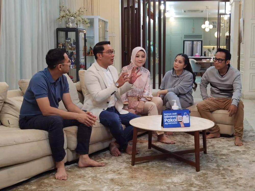 potret Raffi Ahmad dan keluarga (instagram.com/saurans_dinet)