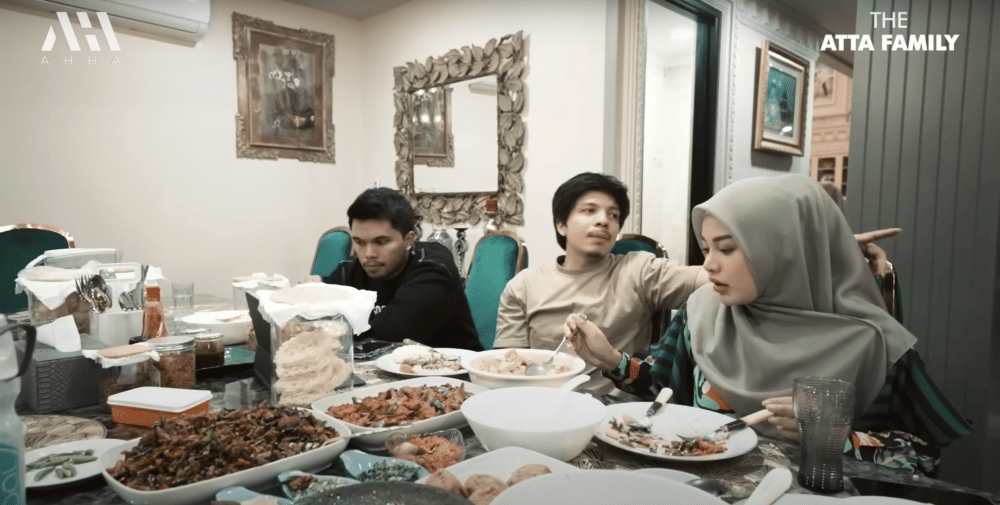 momen Atta dan Aurel nginep di Istana Cinere (youtube.com/attahalilintar)