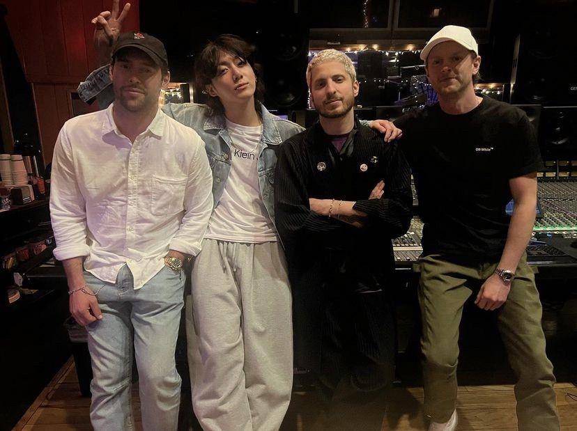 Scooter Braun mengindikasikan adanya kolaborasi JB dan Jungkook (instagram.com/scooterbraun)