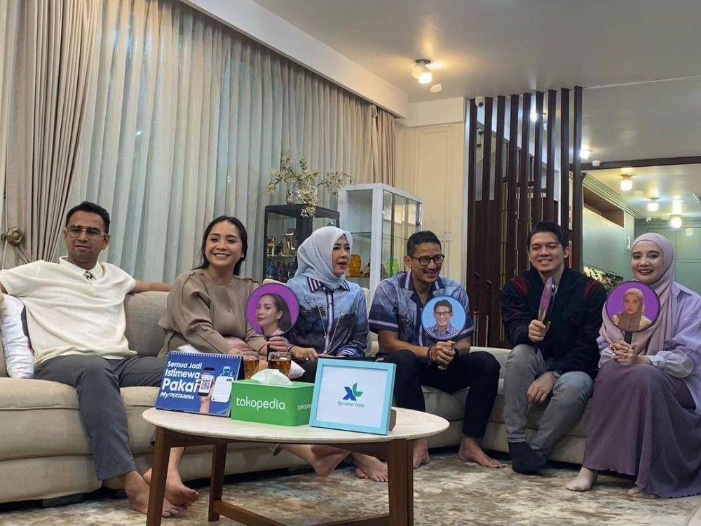potret Raffi Ahmad dan keluarga (instagram.com/saurans_dinet)