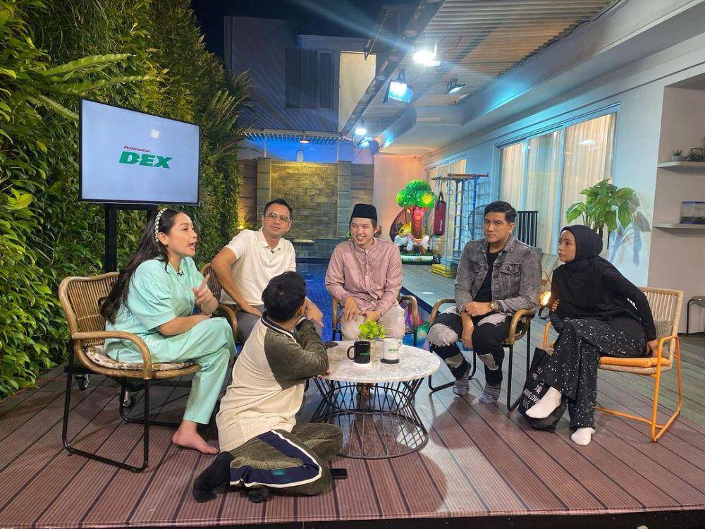 potret Raffi Ahmad dan keluarga (instagram.com/saurans_dinet)