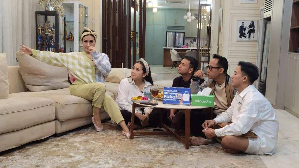potret Raffi Ahmad dan keluarga (instagram.com/saurans_dinet)