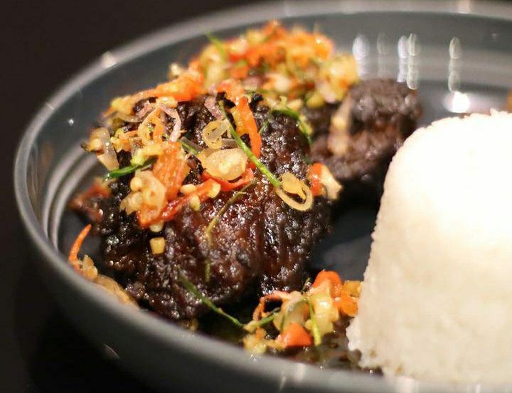 Resep Iga Bakar Sambal Matah, Pedas dan Gurih