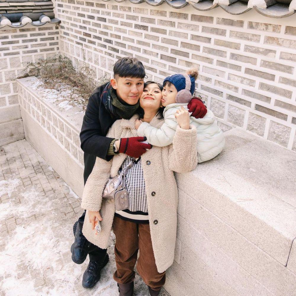 potret perjalanan hamil Rinni Wulandari hingga lahiran anak kedua (instagram.com/rinni_w)
