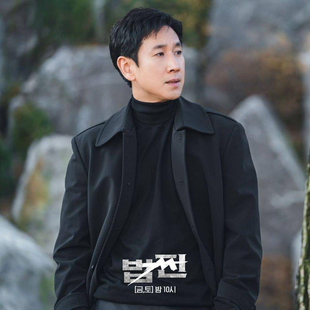 Lee Sun Kyun di drama Payback: Money and Power (instagram.com/sbsdrama.official)