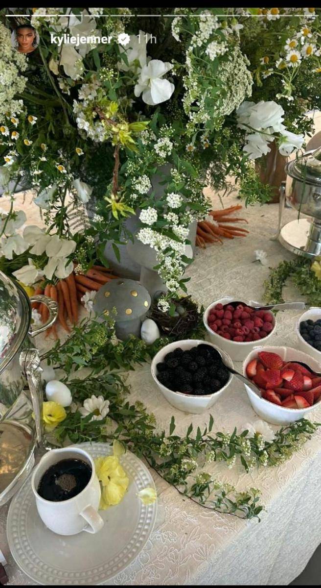 potret perayaan paskah Kylie Jenner (instagram.com/kyliejenner)