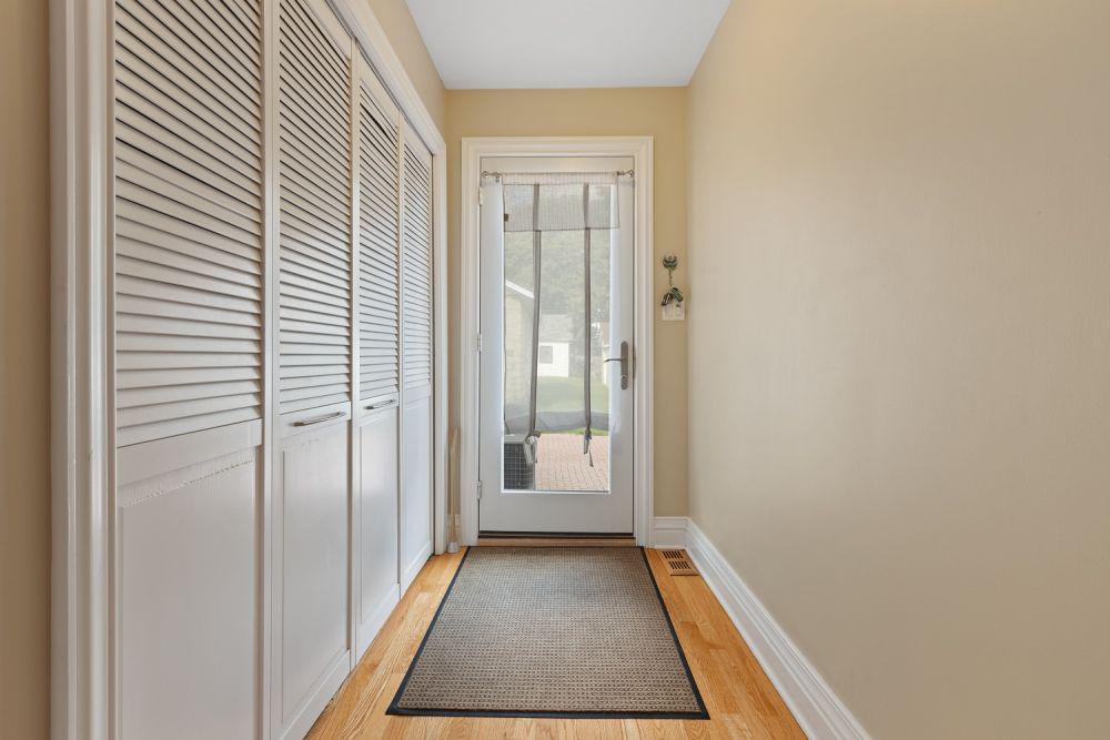 inspirasi entryway (unsplash.com/@3dottawa)