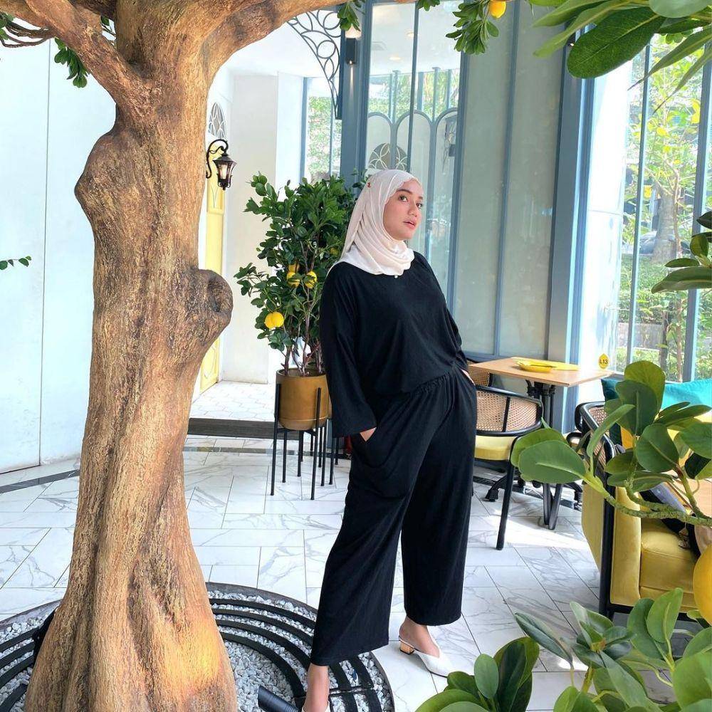 Gaya bukber ala Yuna Zainal (instagram.com/yuna_zainal)