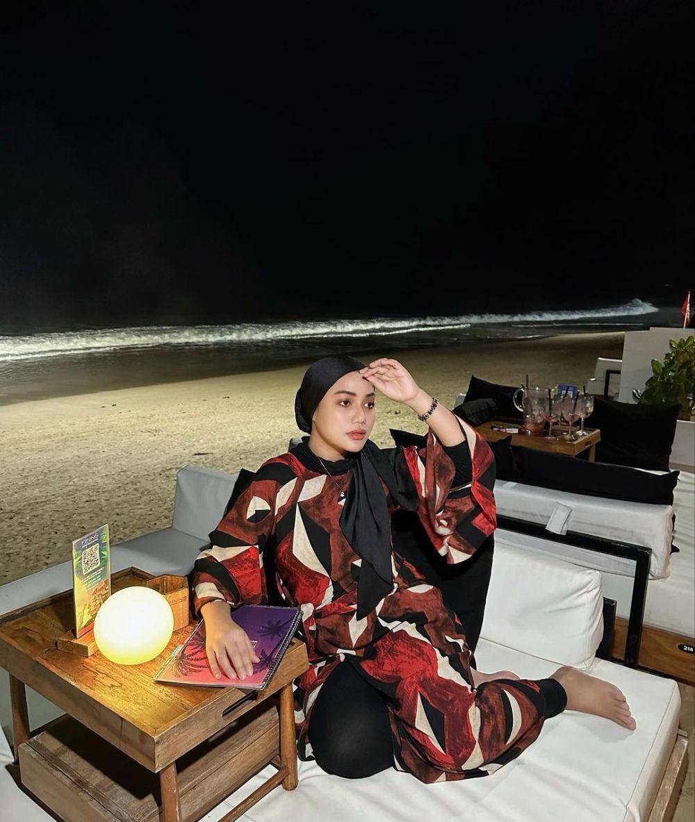 Gaya bukber ala Yuna Zainal (instagram.com/yuna_zainal)