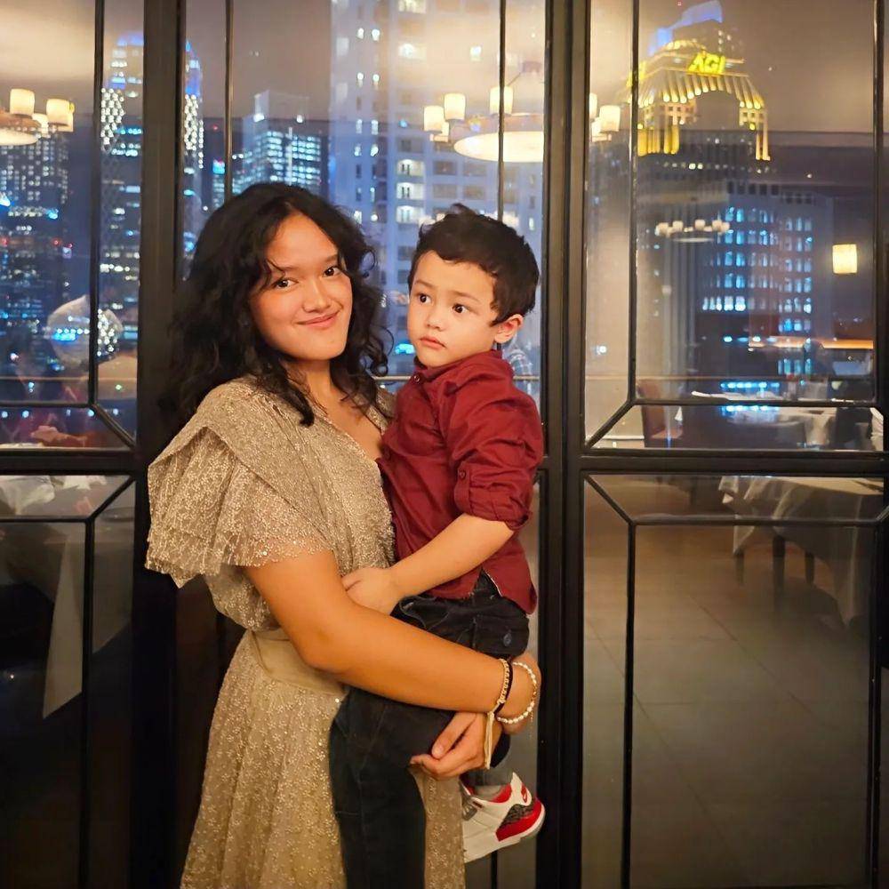 momen ulang tahun anak Ussy Sulistiawaty (instagram.com/ussypratama)