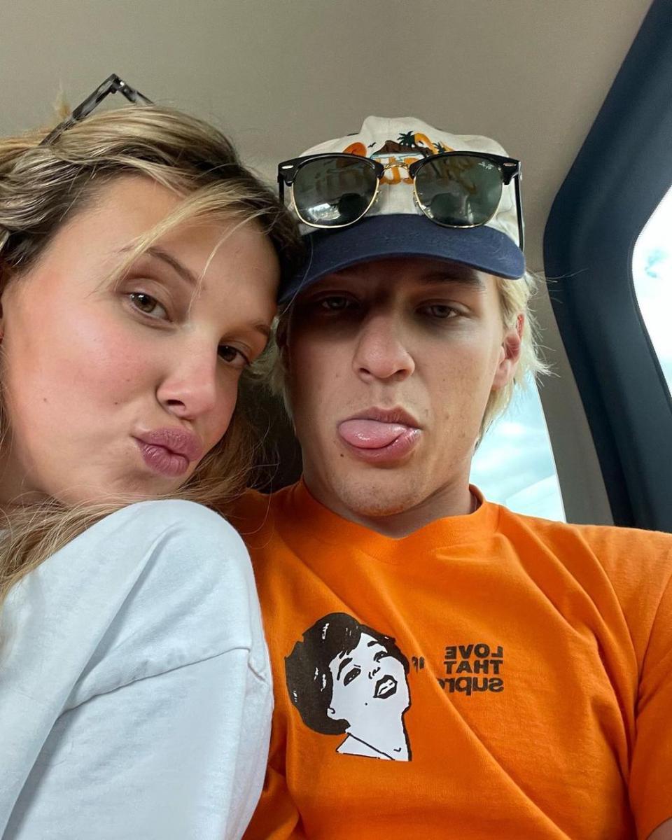 potret Millie Bobby Brown dan Jake Bongiovi (instagram.com/jakebongiovi)