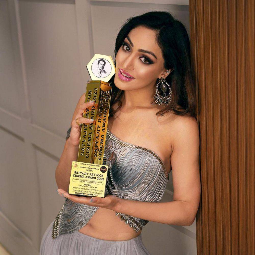 Khushali Kumar (instagram.com/khushalikumar)