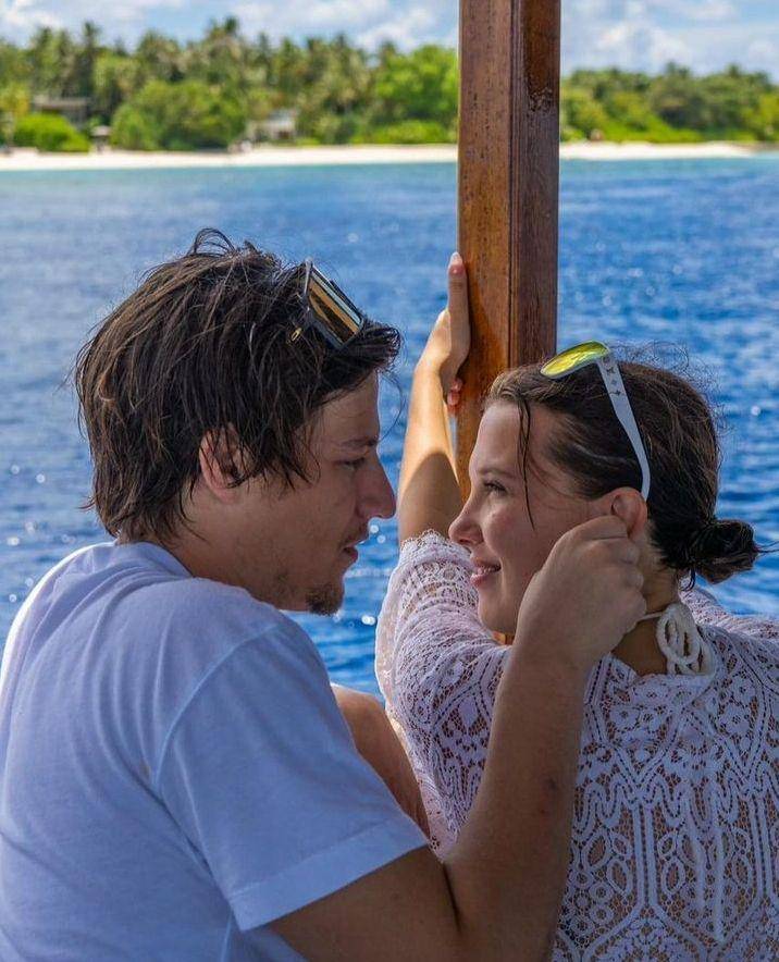 potret Jake Bongiovi dan Millie Bobby Brown (instagram.com/jakebongiovi)